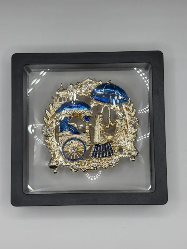 Brooch